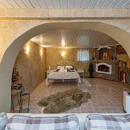 Spacious Studio Apartment By Polo Apartments Каунас Экстерьер фото